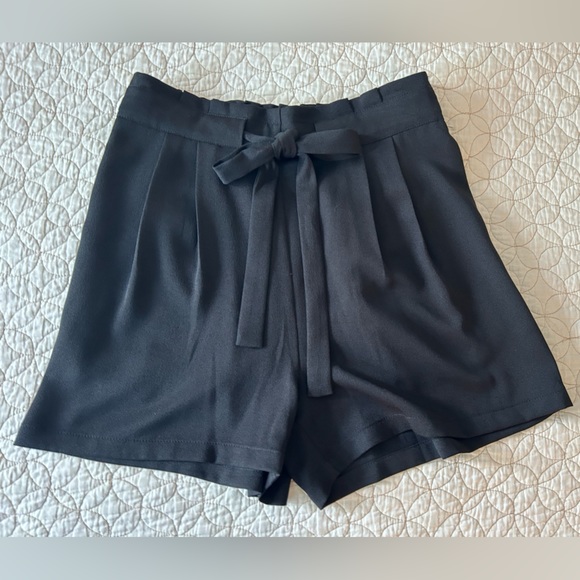 Nordstrom Rack DR2 paperbag shorts black - Picture 1 of 8